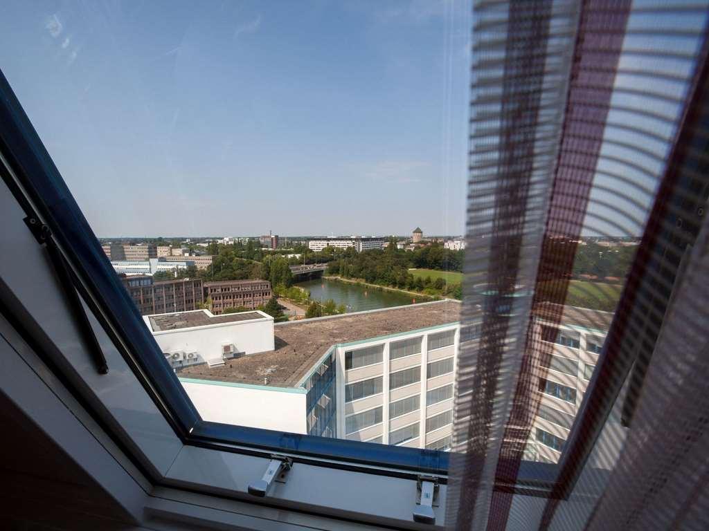 Fora By Mercure Отель