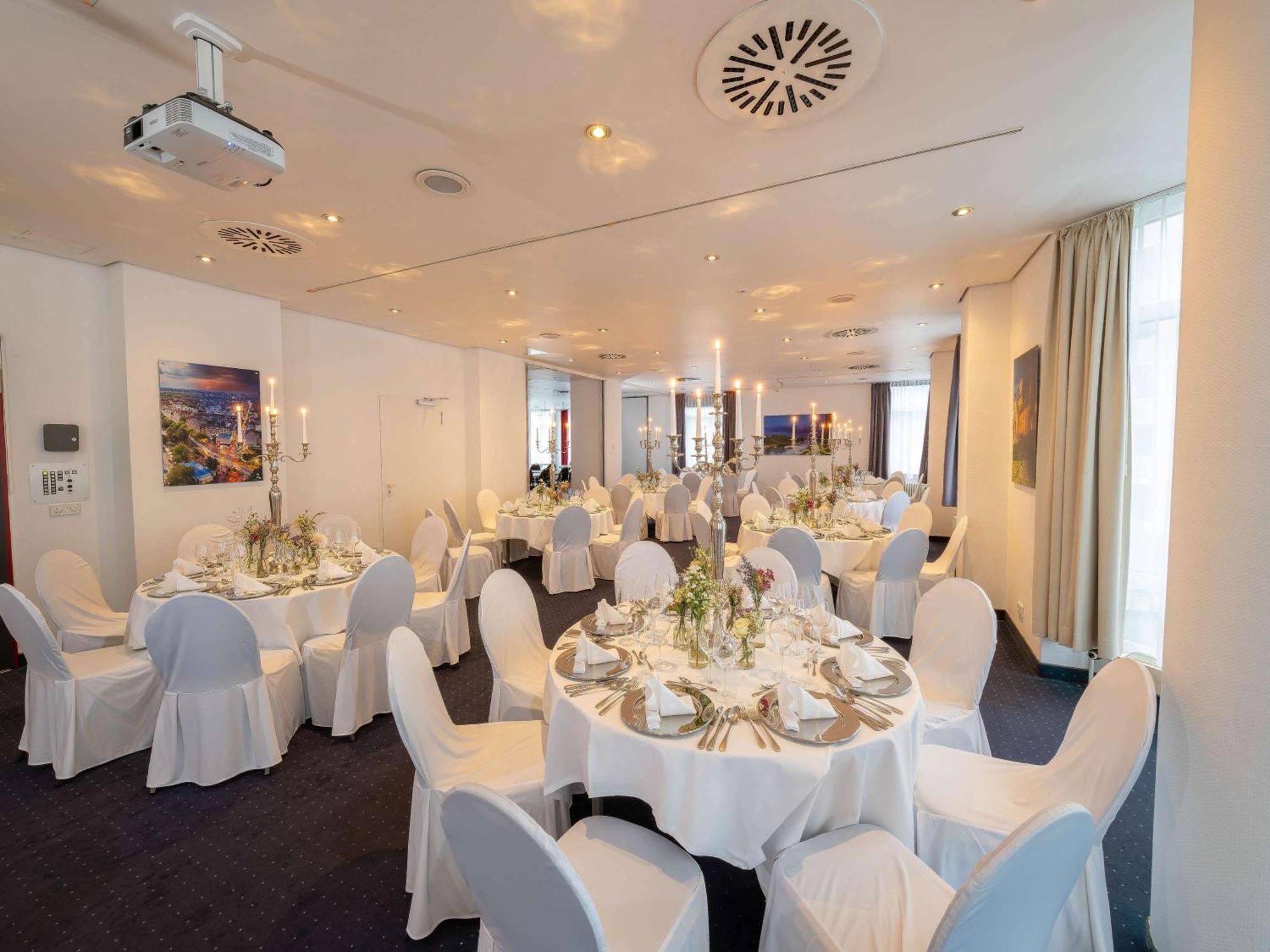 Fora By Mercure 4*