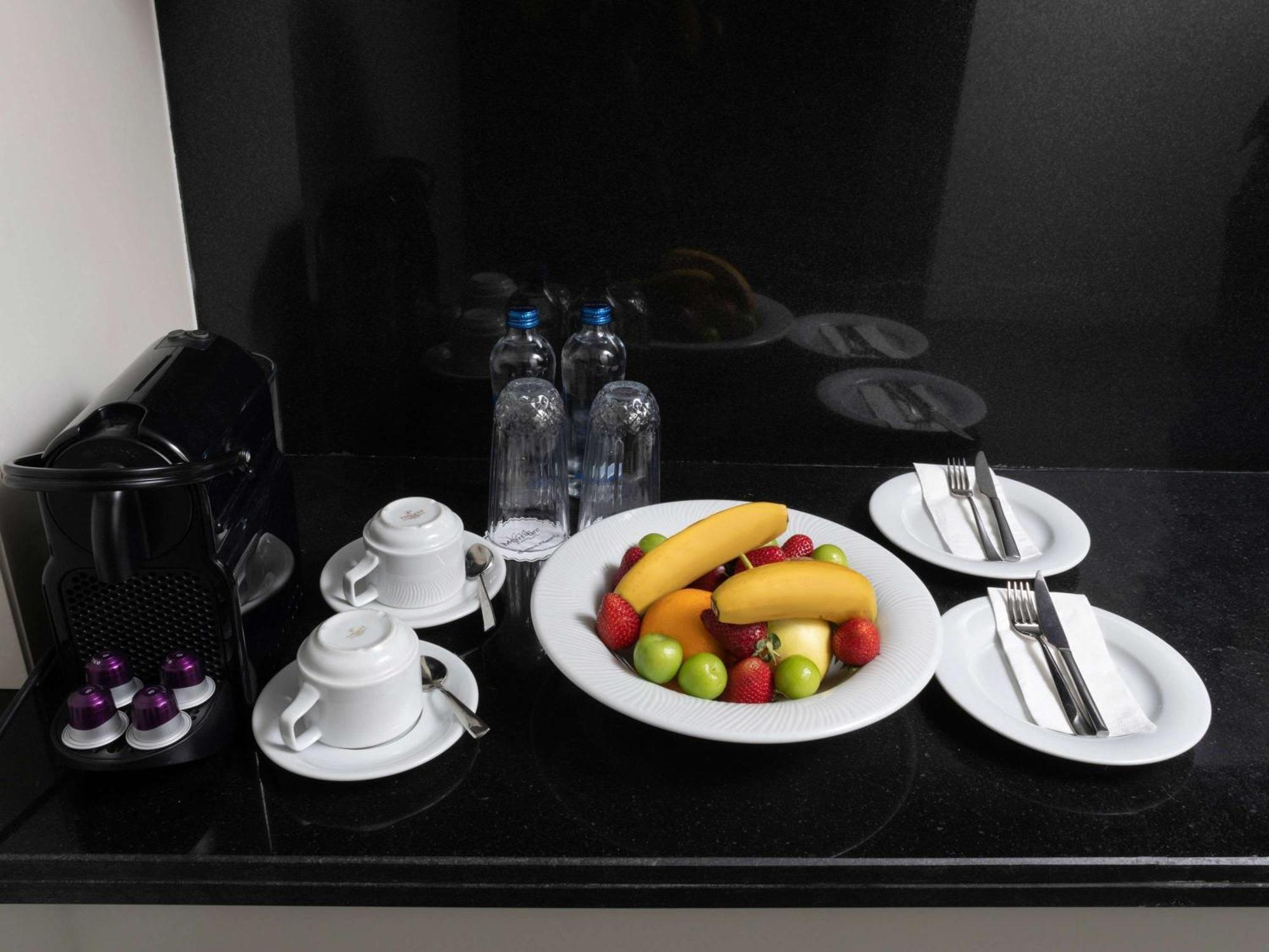 Fora By Mercure